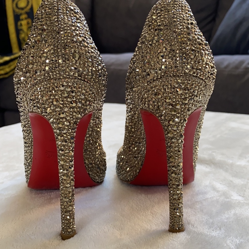 Meet your Posher, Patricia